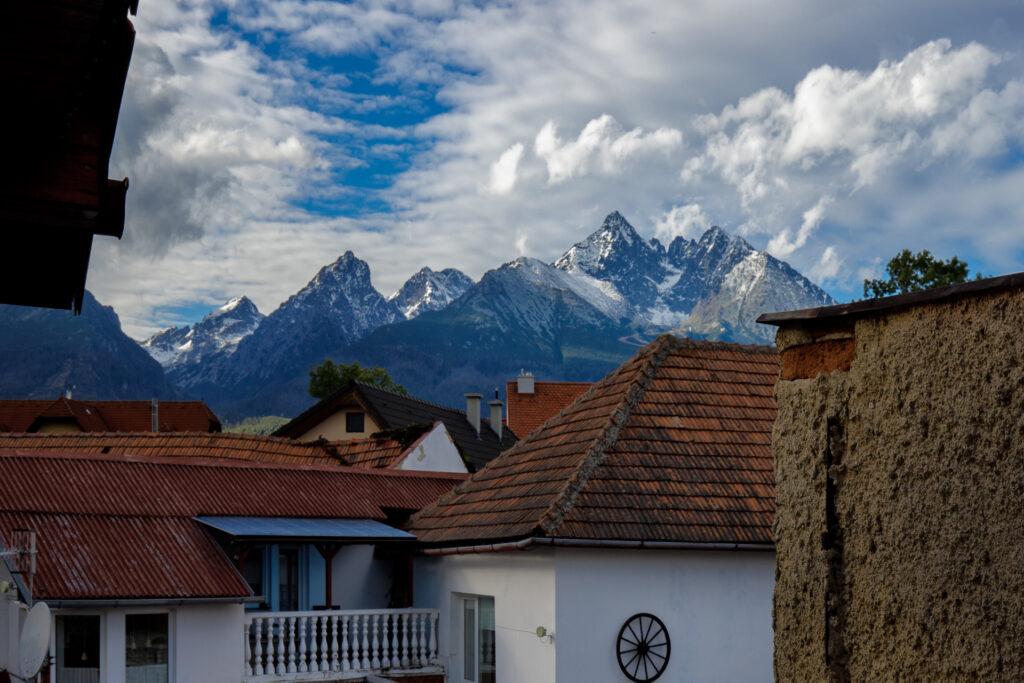 Apartament Lastovička Stará Lesná – widok na Wysokie Tatry apartamentu.